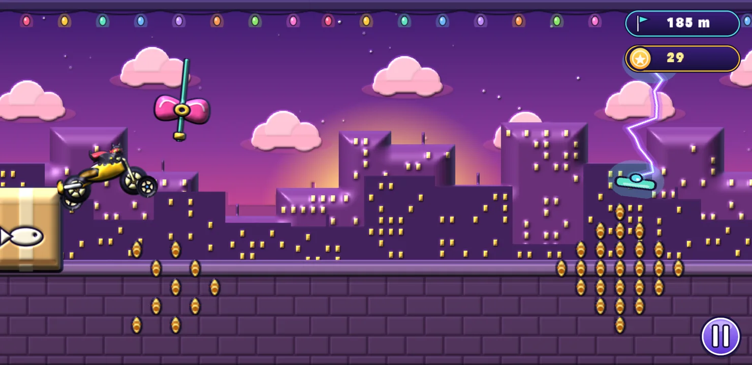 Jetpack Kitty gameplay: a golden horse ride through the city dodging an electric gate